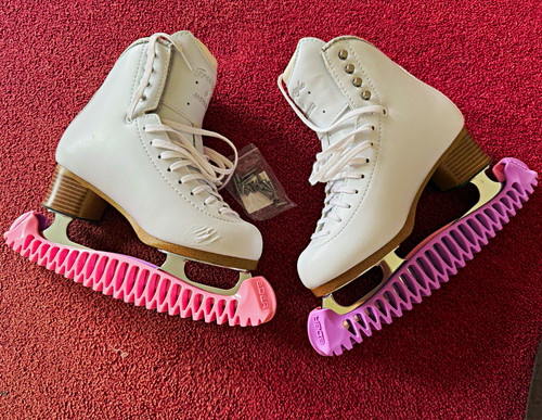 Jackson freestyle figure - jackson,