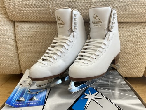 Jackson artiste ice figure - artiste,