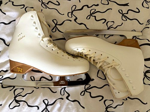 Risport electra white figure - electra,